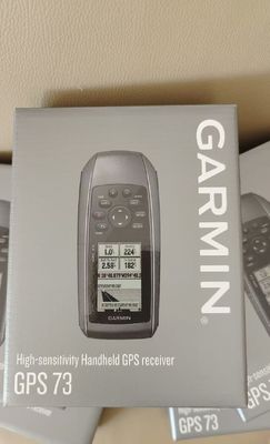 Garmin 73 handle GPS Effortless Navigation with 1.4" X 2.1" Display Size Quickly Acquires Satellites handle GPS and 000 Points Track Log