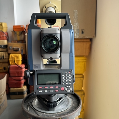Kullanılmış Sokkia IM101 total station 32GB USB Flash Bellek Total Station, 45mm Açıklık ve Yaklaşık 50000 Nokta Kapasite Tasarımı